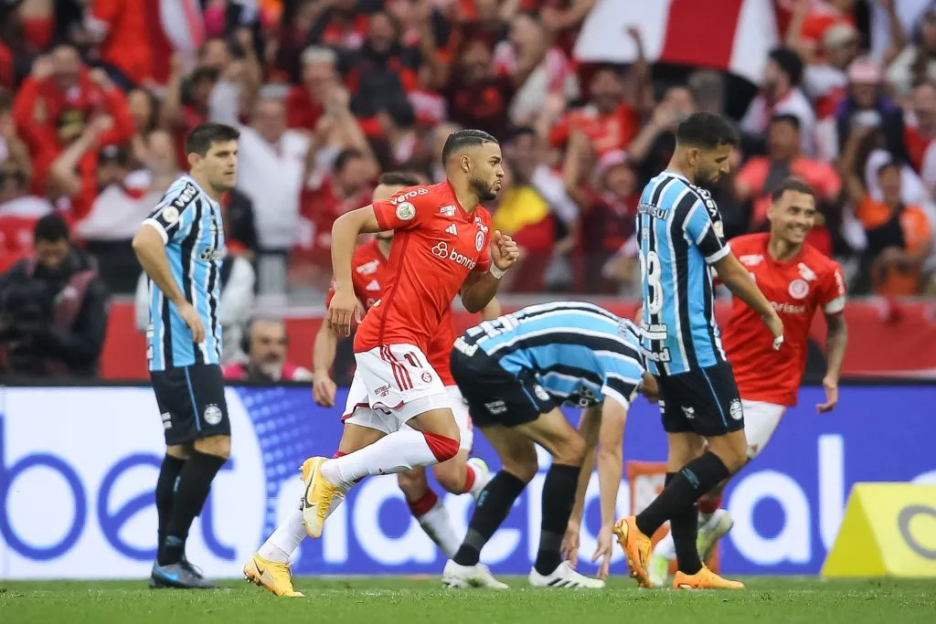 Internacional and Gremio(Photo by Pedro H. Tesch/Getty Images)