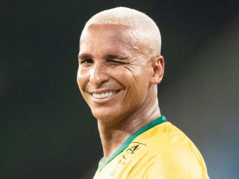 Deyverson aponta o melhor técnico entre António Oliveira e Abel Ferreira