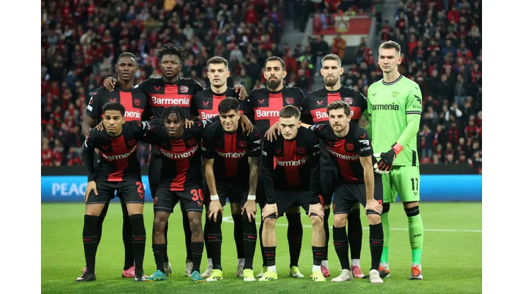 LEVERKUSEN, GERMANY - MARCH 14: Players of Bayer Leverkusen pose for a team photograph prior to the UEFA Europa League 2023/24 round of 16 second leg match between Bayer 04 Leverkusen and Qarabag FK at BayArena on March 14, 2024 in Leverkusen, Germany. (Photo by Alex Grimm/Getty Images)