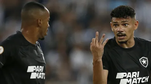 Corinthians envia Fabinho Soldado e tentará acordo com Marlon Freitas, do Botafogo. (Photo by Wagner Meier/Getty Images)