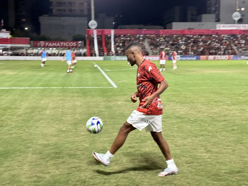 Leozinho busca seu espaço no Ituano. Foto: Miguel Schincariol/Ituano