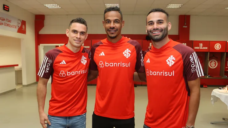 O jogador ainda não vai entrar em campo nesta semana (Foto: Divulgação/Internacional)