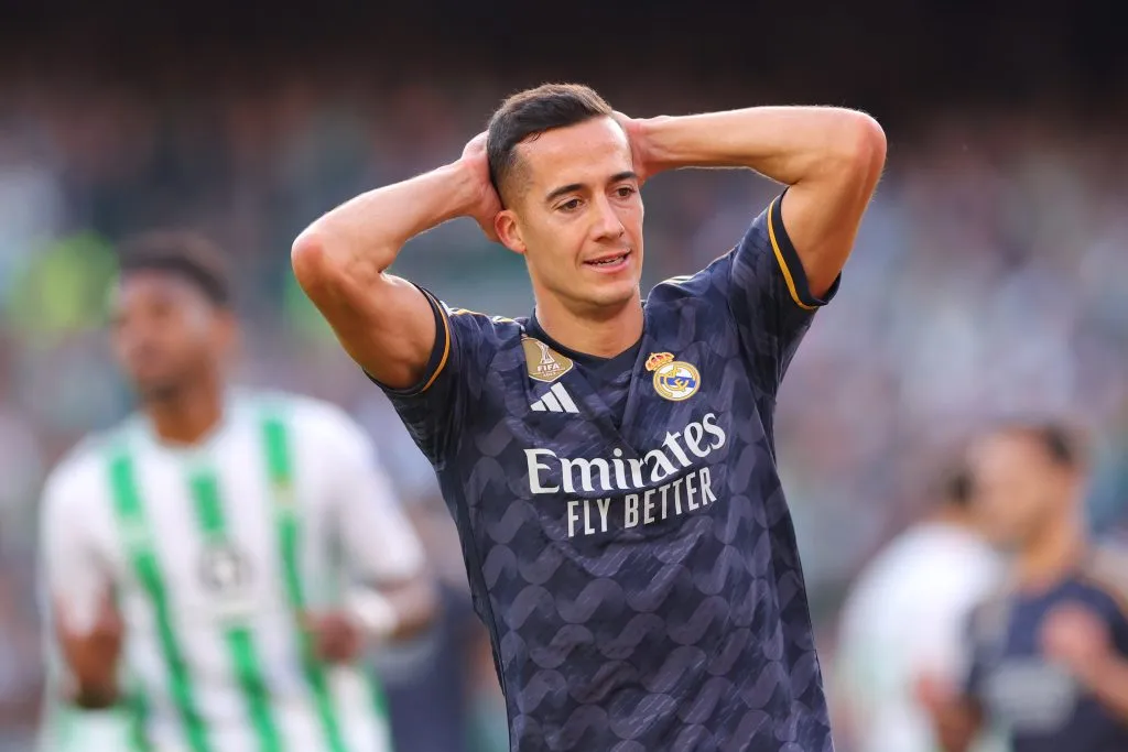 Lucas Vázquez tem futuro indefinido (Foto: Fran Santiago/Getty Images)