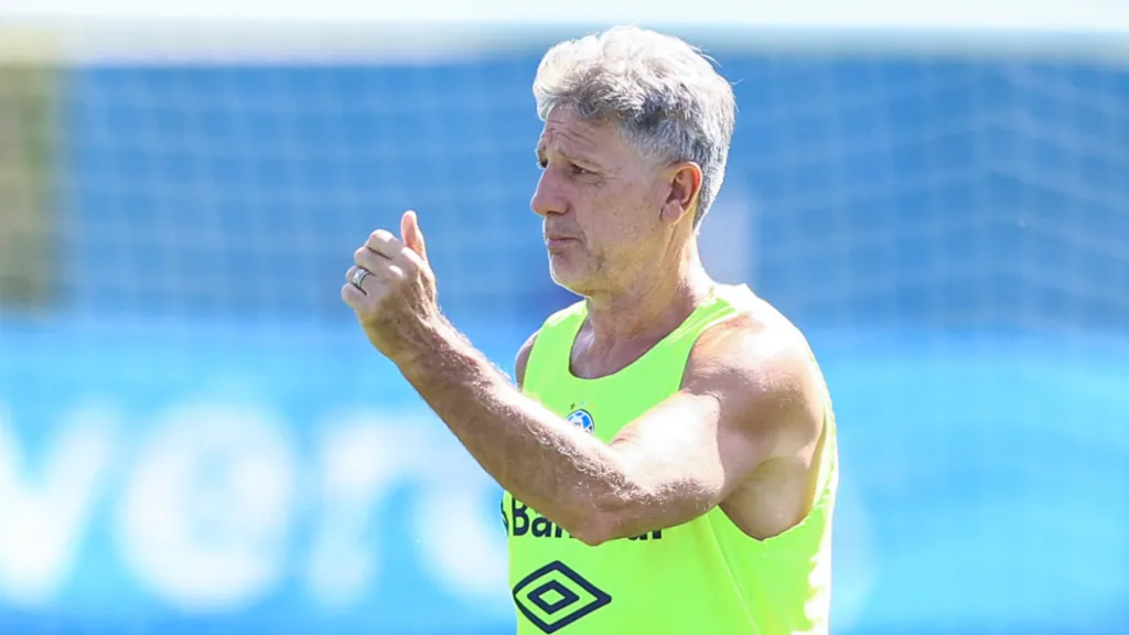 Renato vai receber reforço caseiro no Grêmio (Foto: Lucas Uebel/Grêmio/Divulgação)