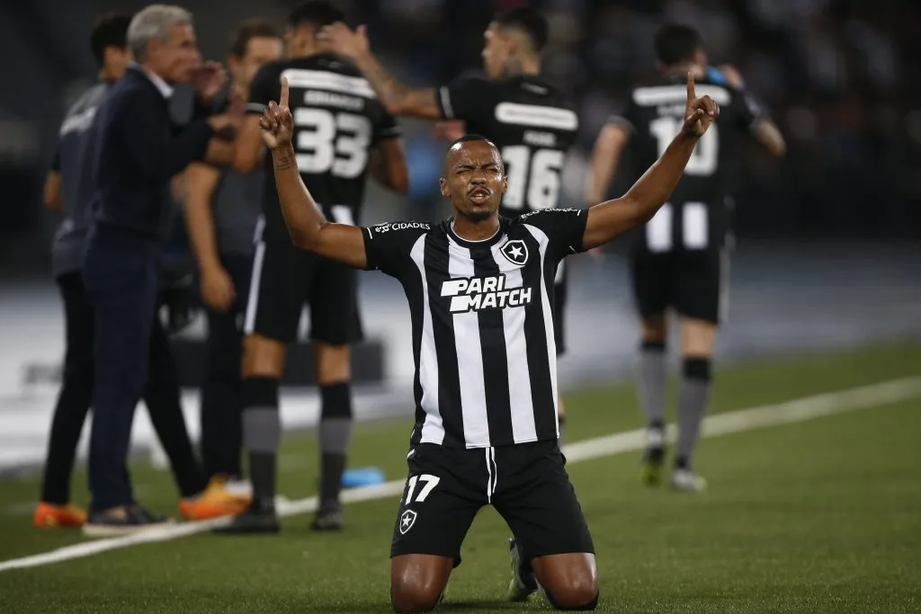 Marlon Freitas celebrando gol pelo Botafogo. (Photo by Wagner Meier/Getty Images)