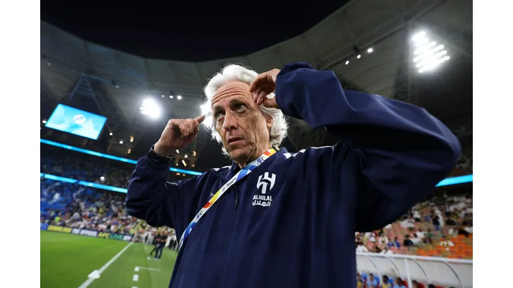 JEDDAH, SAUDI ARABIA - MARCH 12: Jorge Jesus, Head Coach of Al Hilal, gestures prior to the AFC Champions League Quarter Final 2nd Leg match between Al Ittihad and Al-Hilal at Prince Abdullah Al Faisal Stadium on March 12, 2024 in Jeddah, Saudi Arabia. (Photo by Yasser Bakhsh/Getty Images)