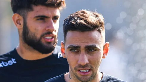 Corinthians e Botafogo podem realizar a troca de dois grandes nomes no mercado da bola. Foto: Marcello Zambrana/AGIF