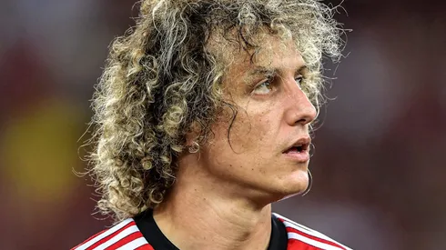 SAF pode atravessar o Fluminense e fechar com David Luiz, do Flamengo. Foto: Thiago Ribeiro/AGIF