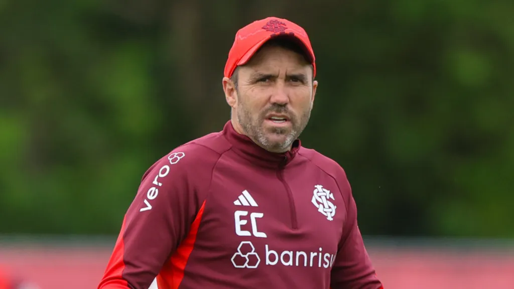 Coudet exaltou a janela realizada pelo Colorado (Foto: Ricardo Duarte/Internacional/Divulgação)