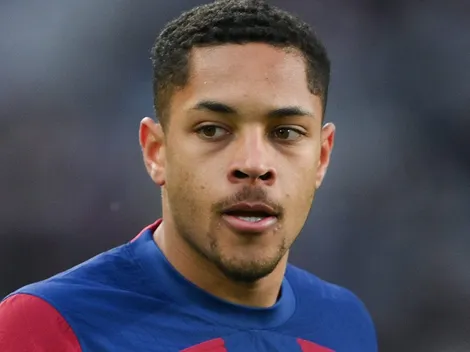 Vitor Roque pode deixar o Barcelona para vestir vermelho no meio do ano
