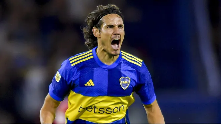 Corinthians acerta contratação de novo Cavani que soma 15 gols em 26 jogos. (Photo by Marcelo Endelli/Getty Images)