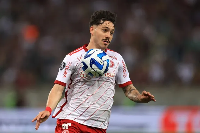 Maurício em ação pelo Internacional (Photo by Buda Mendes/Getty Images)
