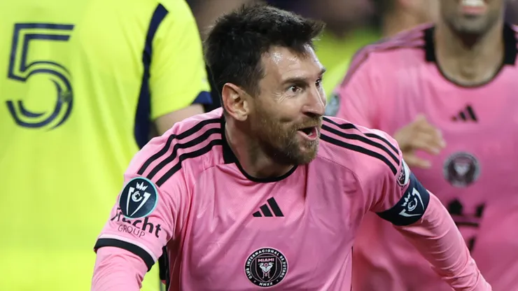 Grêmio chegou a colocar nome de Messi em pauta (Foto: Donald Page/Getty Images)