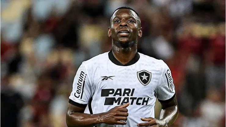 Top 10 atualizado As contratações mais caras da janela do futebol brasileiro. Foto: Thiago Ribeiro/AGIF