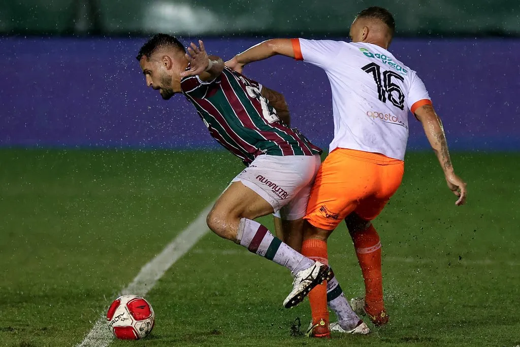 Renato Augusto em ação contra o Nova Iguaçu. (Photo by Buda Mendes/Getty Images)