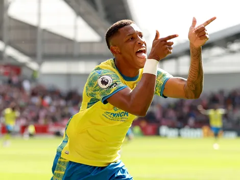 Danilo sai do clubismo para exaltar multicampeão pelo Corinthians