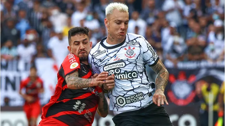Grêmio faz proposta de última hora para ter ex-jogador do Corinthians. Foto: Marcello Zambrana/AGIF