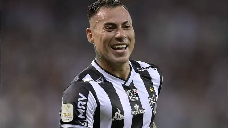 Rival do Atlético Mineiro tem caminho livre para fechar com Eduardo Vargas. (Photo by Pedro Vilela/Getty Images)