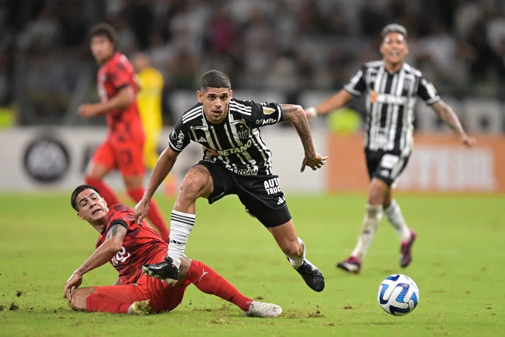 Rubens contra o Libertad. (Photo by Pedro Vilela/Getty Images)