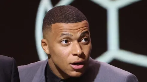 Mbappé causa em chegada do PSG na Espanha. Foto: Pascal Le Segretain/Getty Images