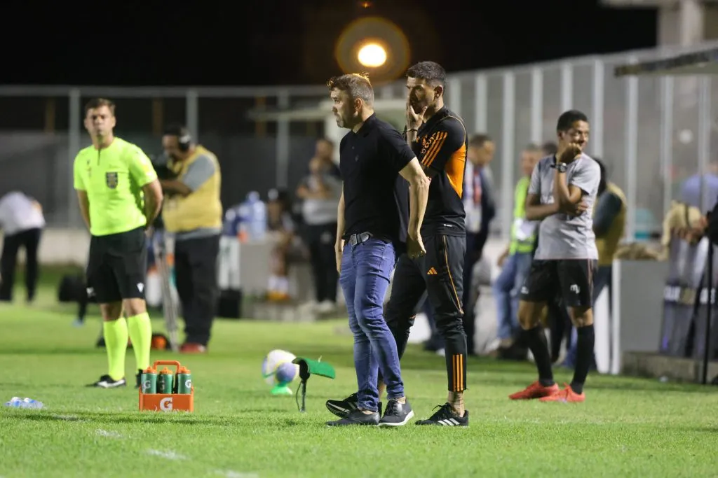 Eduardo Coudet contra o ASA | Foto:&nbsp;Ricardo&nbsp;Duarte