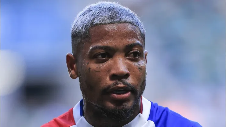 Clube do Brasileirão pode fechar com o atacante Marinho, ex-Flamengo. Foto: Ettore Chiereguini/AGIF