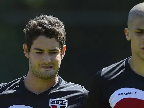 Grêmio tenta acordo de última hora com ex-São Paulo e Seleção Brasileira