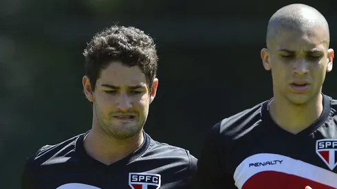 Grêmio tenta acordo de última hora com ex-São Paulo e Seleção Brasileira. Foto: Mauro Horita/AGIF