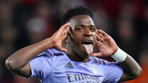 Vinícius Júnior precisa ter ajuda do Real Madrid. Foto: Aitor Alcalde/Getty Images