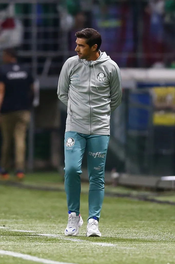 Abel Ferreira é proibido pelo SPFC de dar entrevistas. Foto: Alexandre Schneider/Getty Images