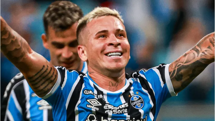 Rival do Grêmio manifesta interesse na contratação do atacante Soteldo. Foto: Maxi Franzoi/AGIF