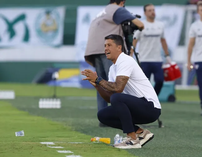 Thiago Carpini, treinador do São Paulo | Foto: Rubens Chiri/saopaulofc.net