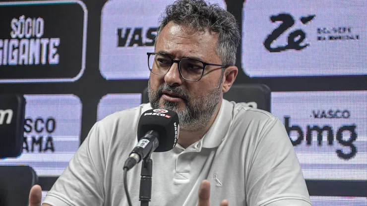 Nome aprovado agora Vasco chega em acordo para anunciar novo atacante goleador. Foto: Thiago Ribeiro/AGIF
