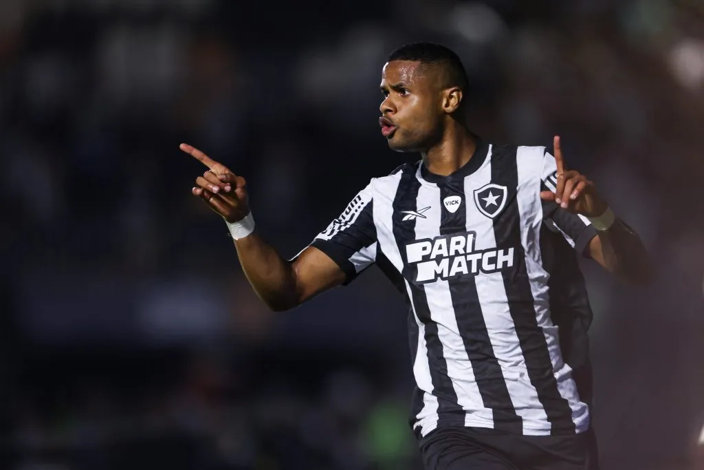 Júnior Santos jogador do Botafogo