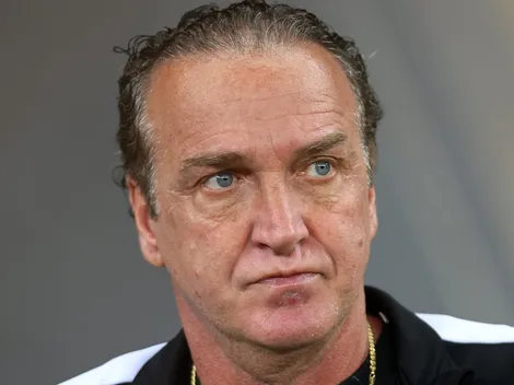 Gigante brasileiro se aproxima de acerto com Cuca, ex-Corinthians