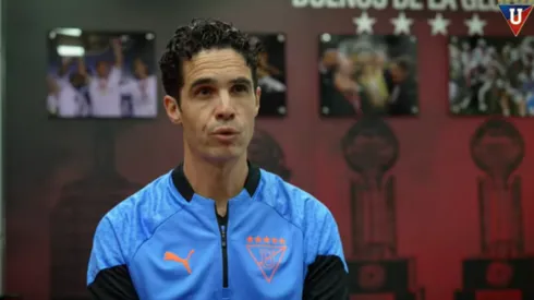 O treinador da LDU fez muitos elogios ao time carioca (Foto: Reprodução)