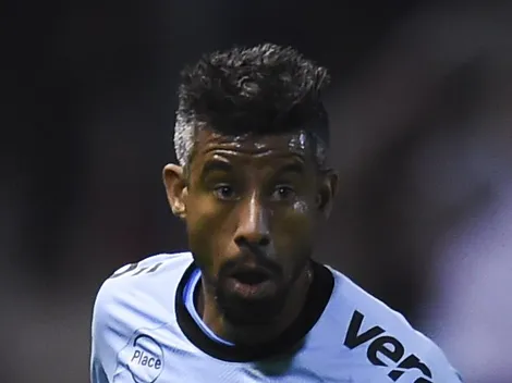 Léo Moura define melhor treinador da carreira