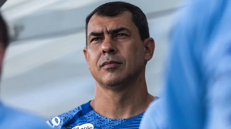 Carille, técnico do Santos. Foto: Reinaldo Campos/AGIF