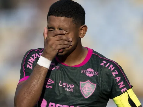 John Kennedy causa no Fluminense e vive situação azeda nos bastidores