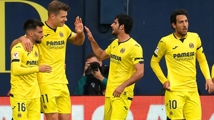 O jogador exaltou o Barcelona (Foto: Aitor Alcalde/Getty Images)