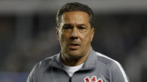 Ex-Corinthians, Luxemburgo pode assinar com outro gigante do Brasileirão (Photo by Ricardo Moreira/Getty Images)