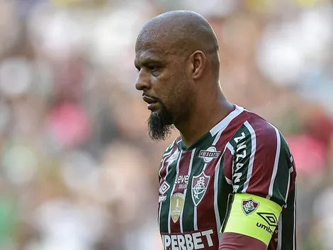 Felipe Melo vira piada no Corinthians após drible de Wesley; Veja o lance