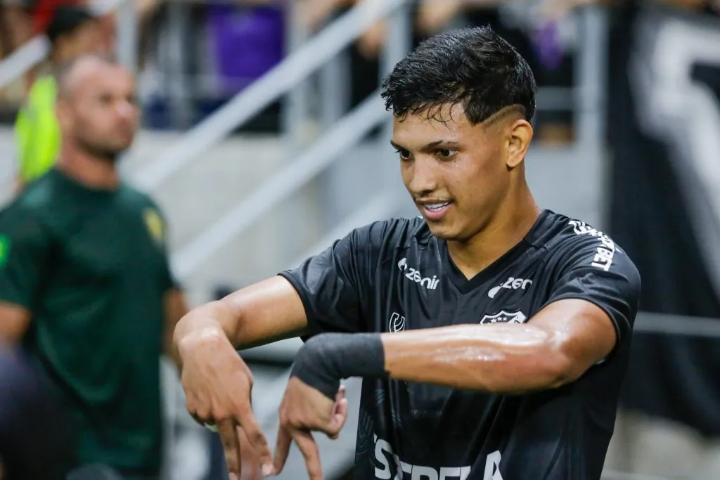 Atacante vive grande fase. Foto: Lucas Emanuel/AGIF