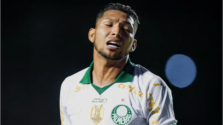 Palmeiras marca reunião e decide fechar com atacante em meio a possível saída de Rony. Foto: Jhony Pinho/AGIF