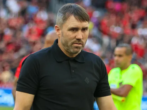 Coudet perde a paciência após vitória do Inter na Sul-Americana