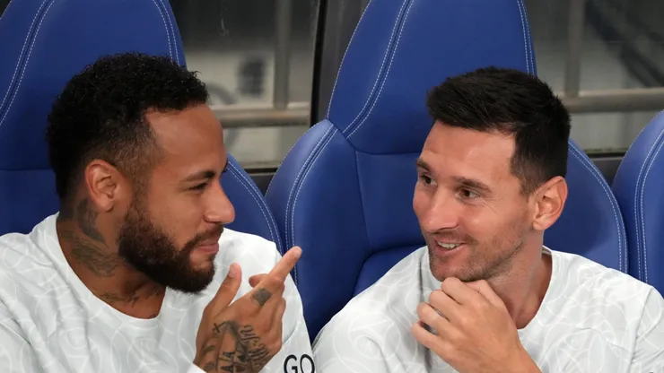 Neymar e Messi pelo PSG. (Photo by Koji Watanabe/Getty Images)