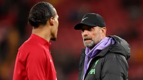 Zagueiro e técnico desabafaram no Liverpool (Foto: Matt McNulty/Getty Images)