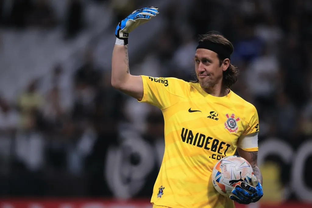 Cássio não vive boa fase. Foto: Ettore Chiereguini/AGIF