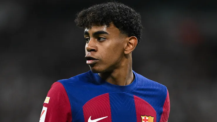 Lamine Yamal é cotado como substituto de Mbappé (Foto: David Ramos/Getty Images)