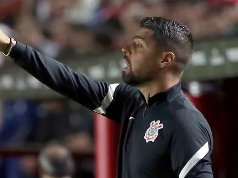 Corinthians perde para o Argentino Juniors com direito a falhas e expulsão